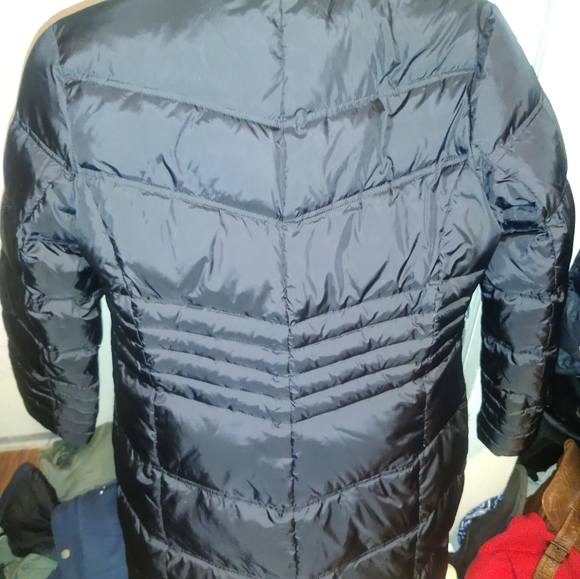 Michael Kors BLACKOUT quilted long puffer - Picture 7 of 7